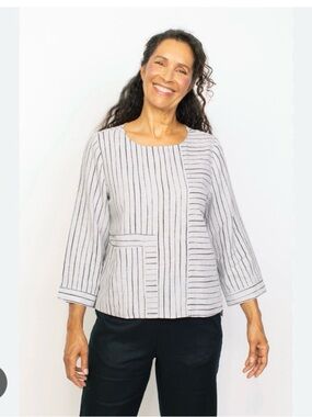 Habitat Light Gray Striped linen/cotton blend top